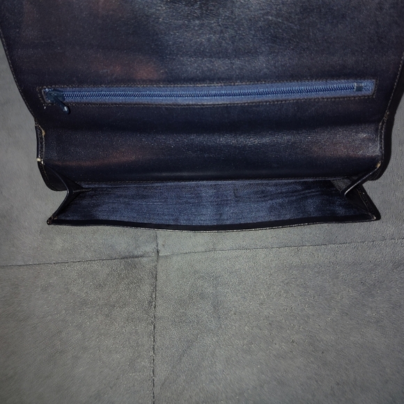 GIVENCHY NAVY BLUE LEATHER & WHITE PVC BI-FOLD SECRETARY LONG WALLET & DUSTBAG - Picture 3 of 15